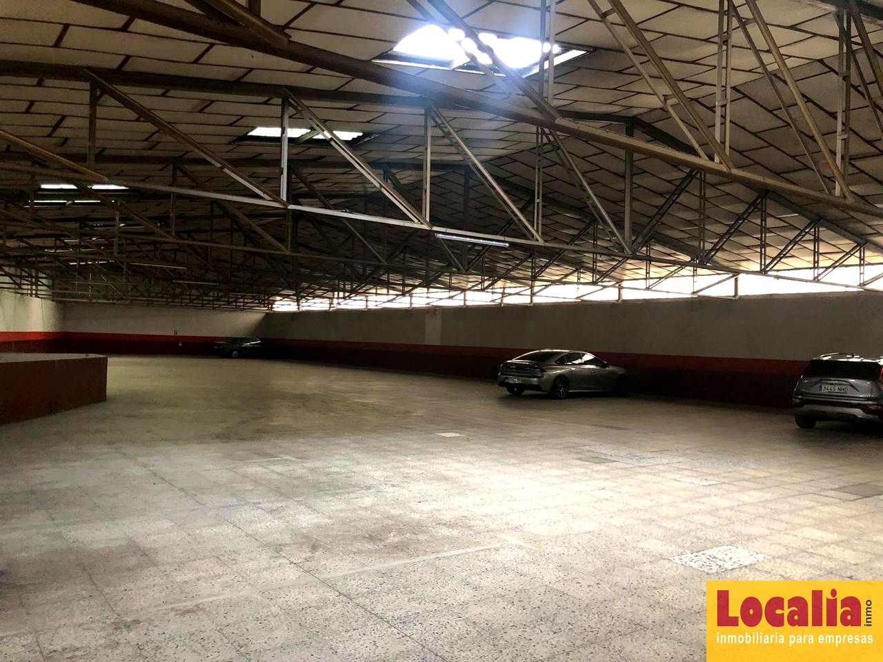 Local en Palencia, Palencia de 2000 m2