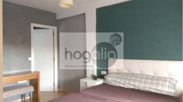 Flat in AV DE MIRAFLORES, Sevilla, Sevilla of 85 m2