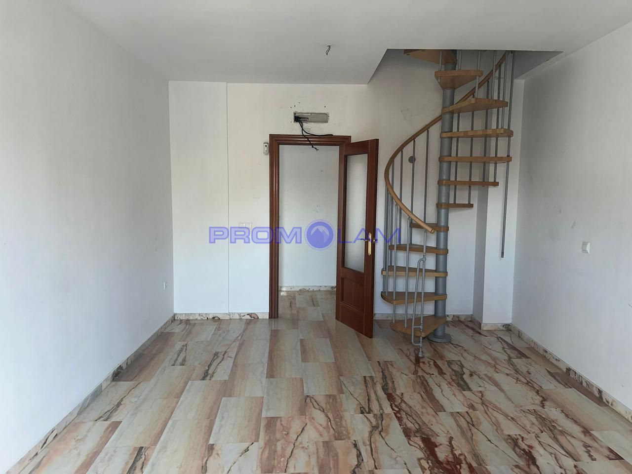 pisos en coria-del-rio · calle-cervantes-41100 99000€