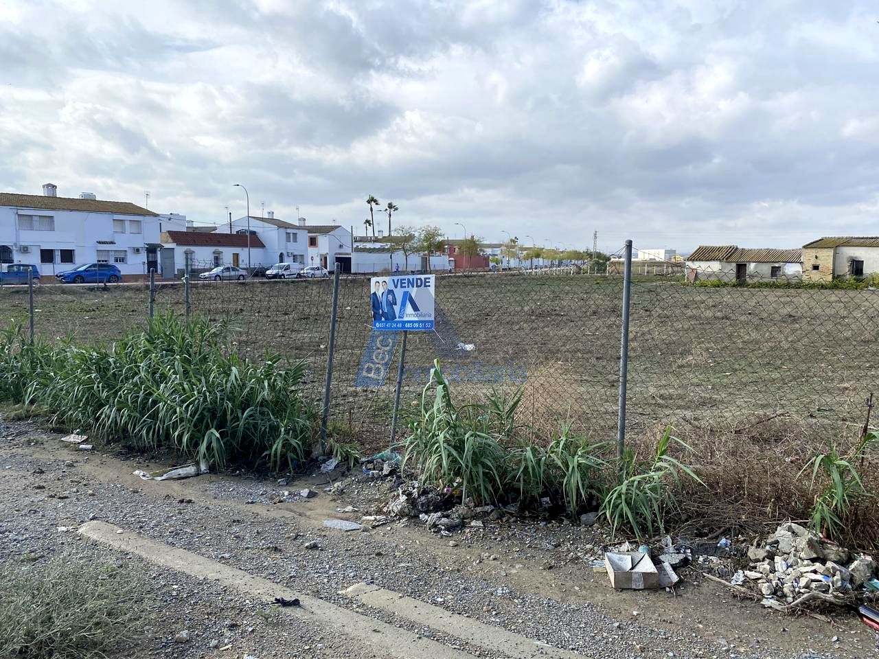 Terreno en Avenida Juan Ramón Jiménez, Lebrija, Sevilla de 6200 m2