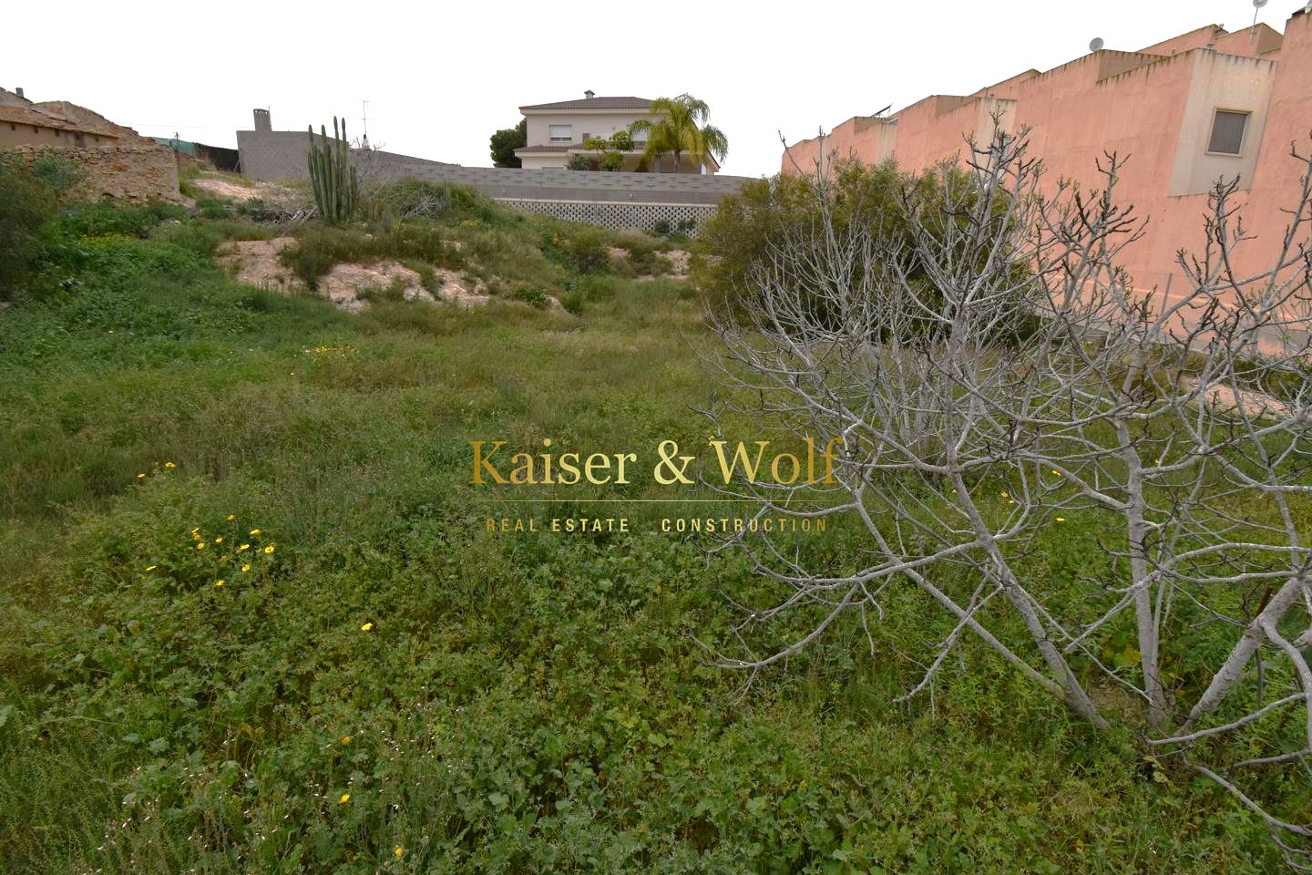 Terreno en Calle Cofrentes, Els Bassars, Alicante de 910 m2