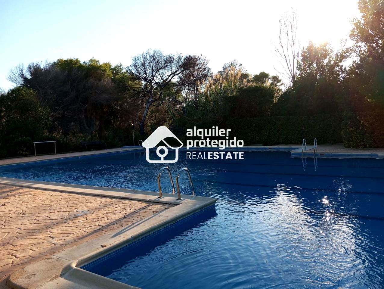 pisos en valencia · avenida-de-la-gola-del-puchol-46012 470000€