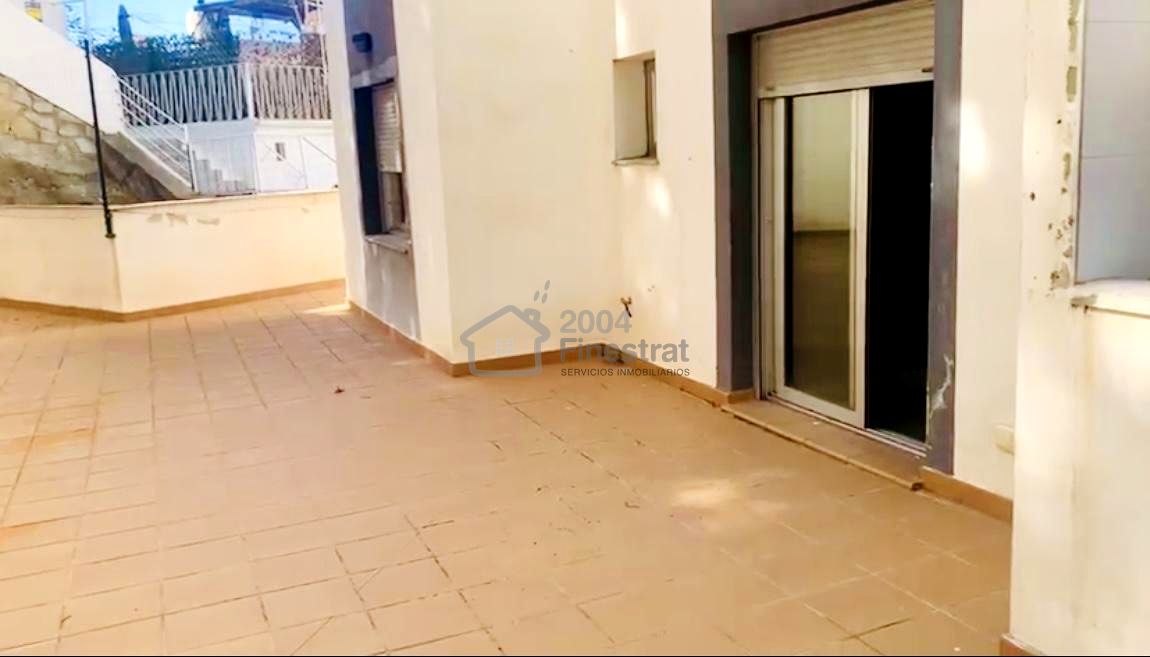 Piso en Carrer Callosa d'en Sarrià, Benidorm, Alicante de 80 m2