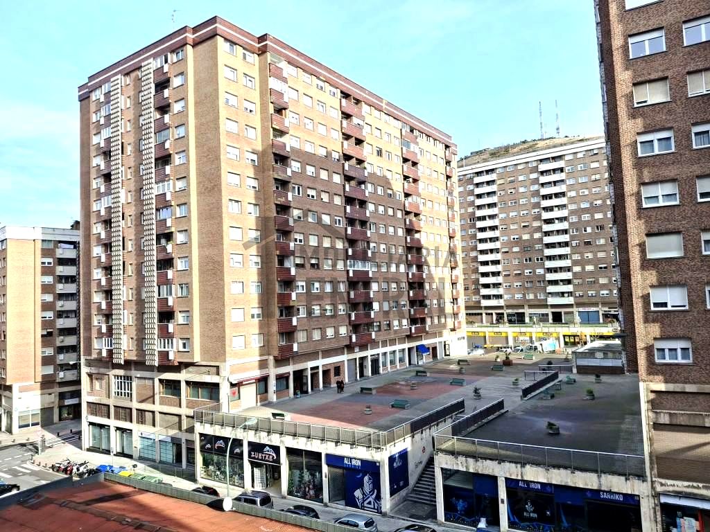 Piso en Juan de Urbieta Kalea, Bilbao, Bizkaia de 60 m2
