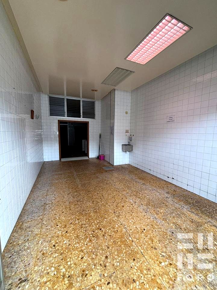 Local en València, Valencia de 140 m2