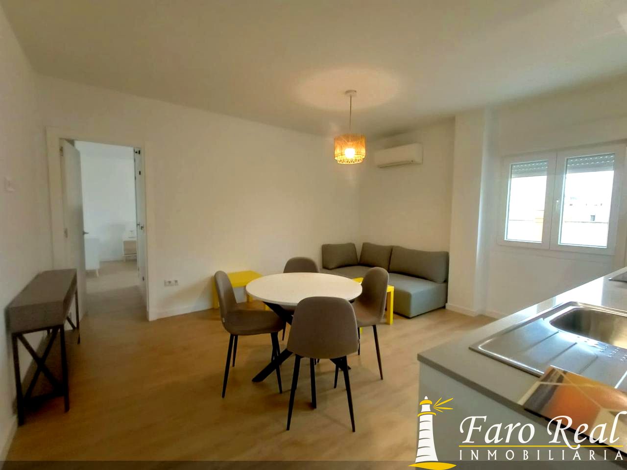Piso en alquiler anual zona El Barrio 2