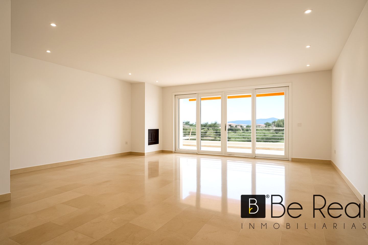 Flat in Calle Ronda del Golf Este, Benalmádena, Málaga of 196 m2