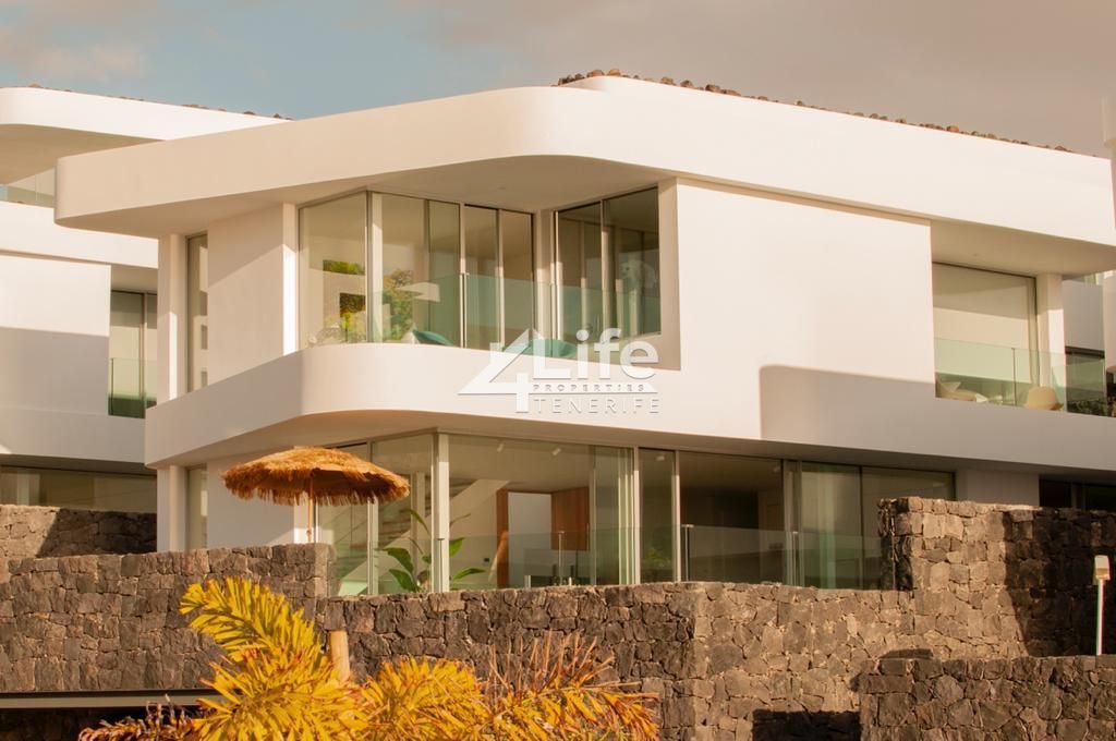 Casa / chalet en Pasaje Valito Sau, Costa Adeje, Adeje de 320 m2