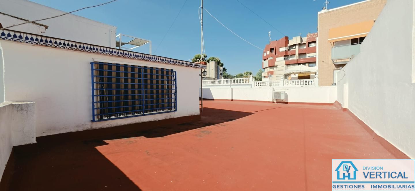 Casa / chalet en Manises, Valencia de 155 m2