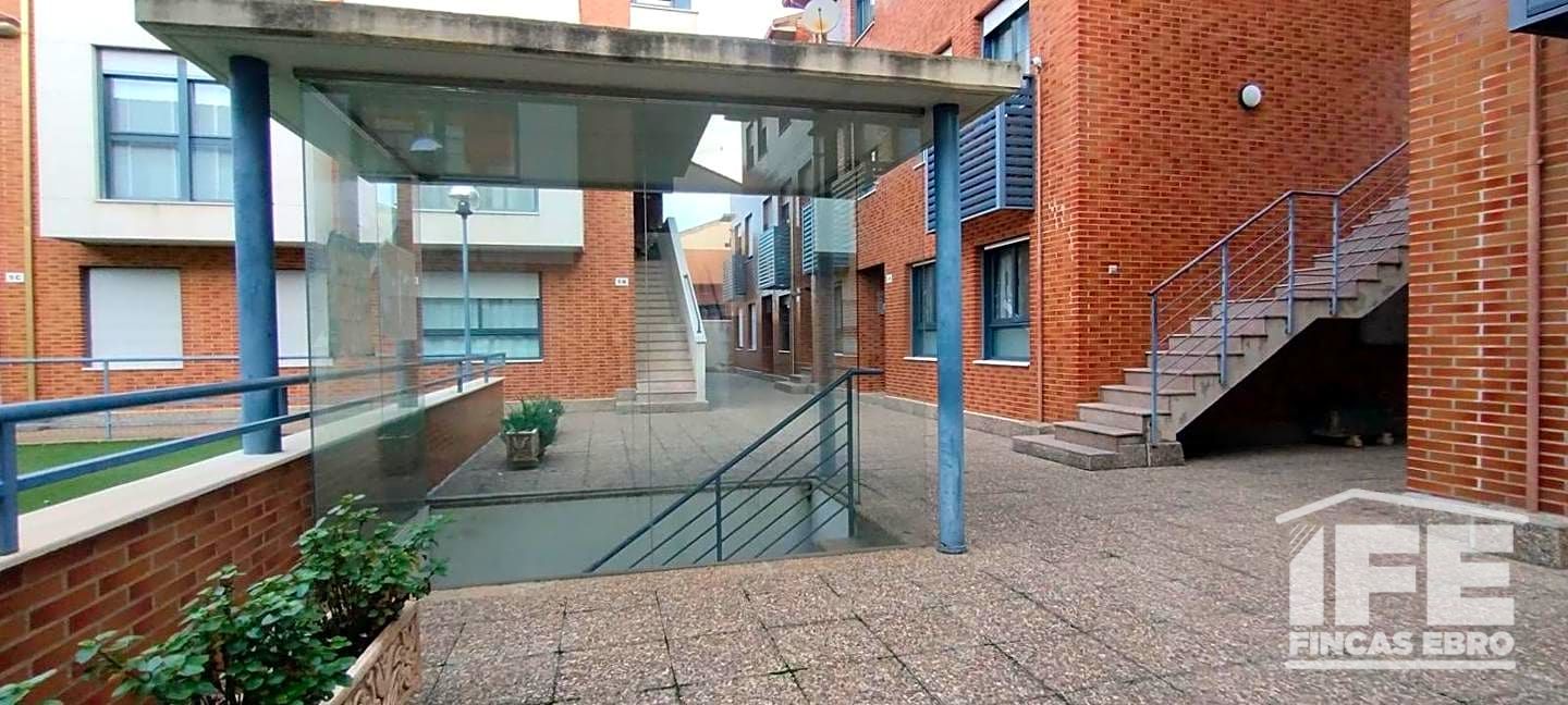 parking en alagon · avenida-de-zaragoza-50630 7000€