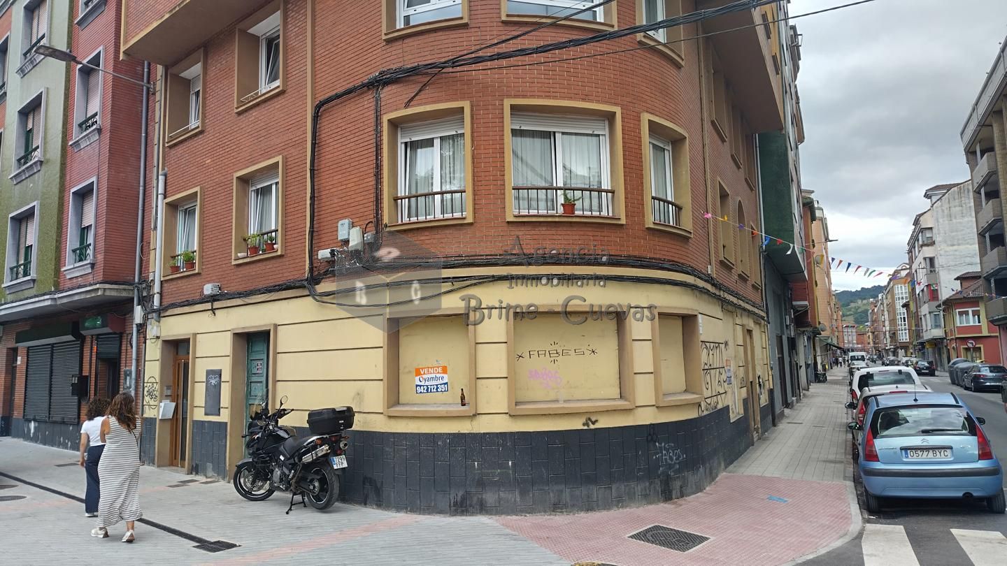 Local en Calle Cervantes 12, Langreo, Asturias de 102 m2
