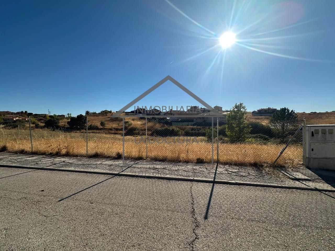 Terreno en Avenida de los Pirineos, Mentrida, Toledo de 550 m2
