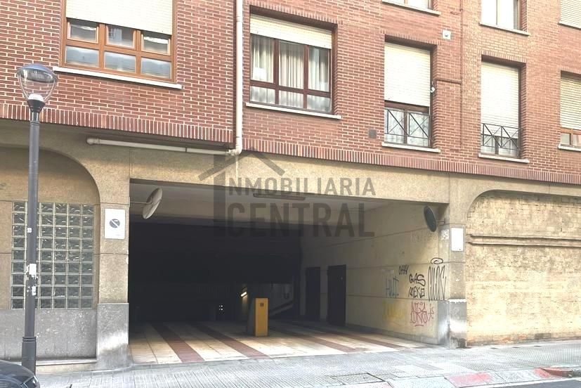 Plaza de parking en Calle Islas Canarias, Bilbao, Vizcaya de 18 m2