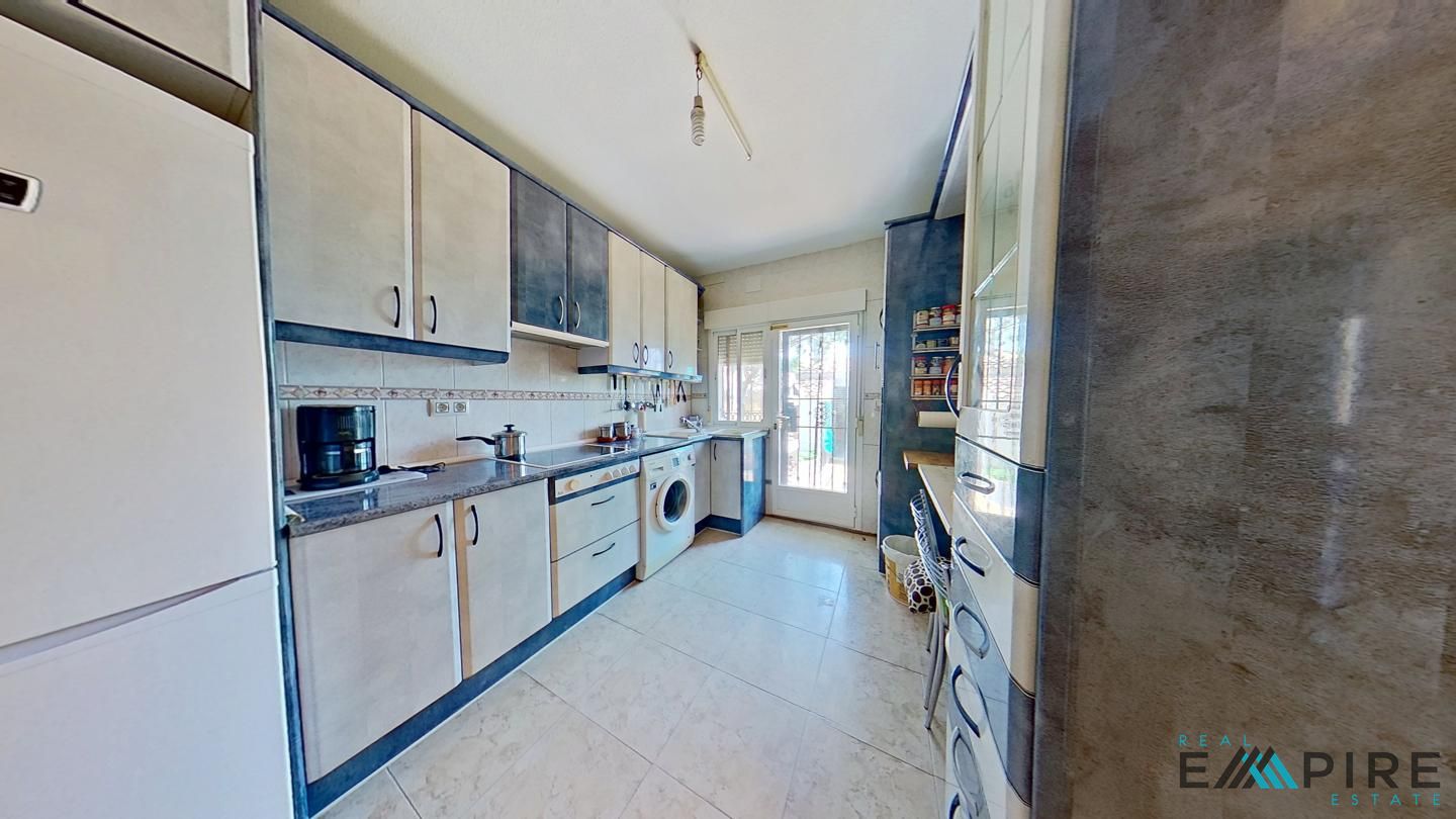 villas en casarrubios-del-monte · calle-vicario-45950 174999€