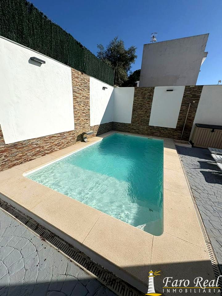 Casa / chalet en Antigua Vía (Avda. Al-Andalus), Sanlúcar de Barrameda, Cádiz de 140 m2