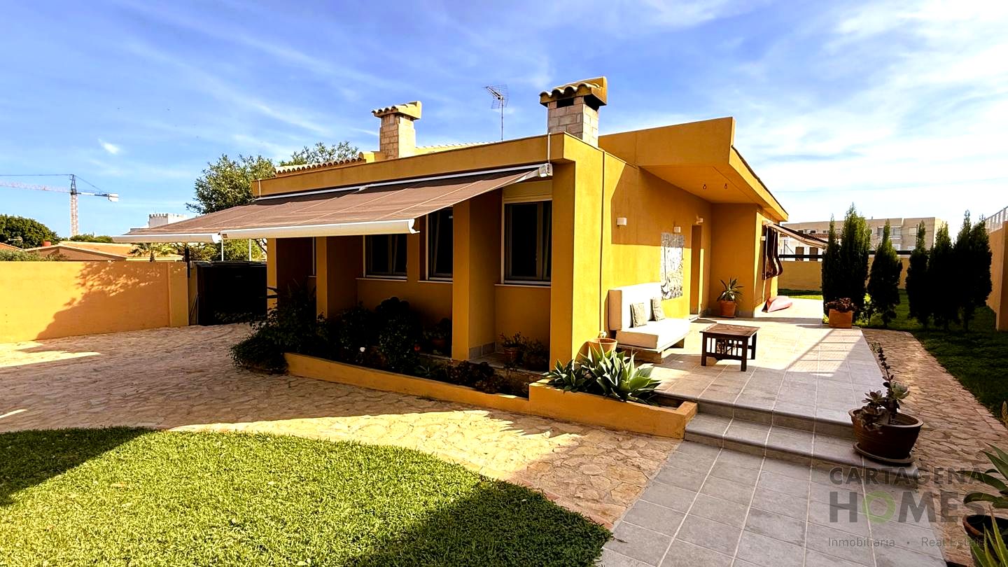 villas en cabo-de-palos · cala-flores 689000€