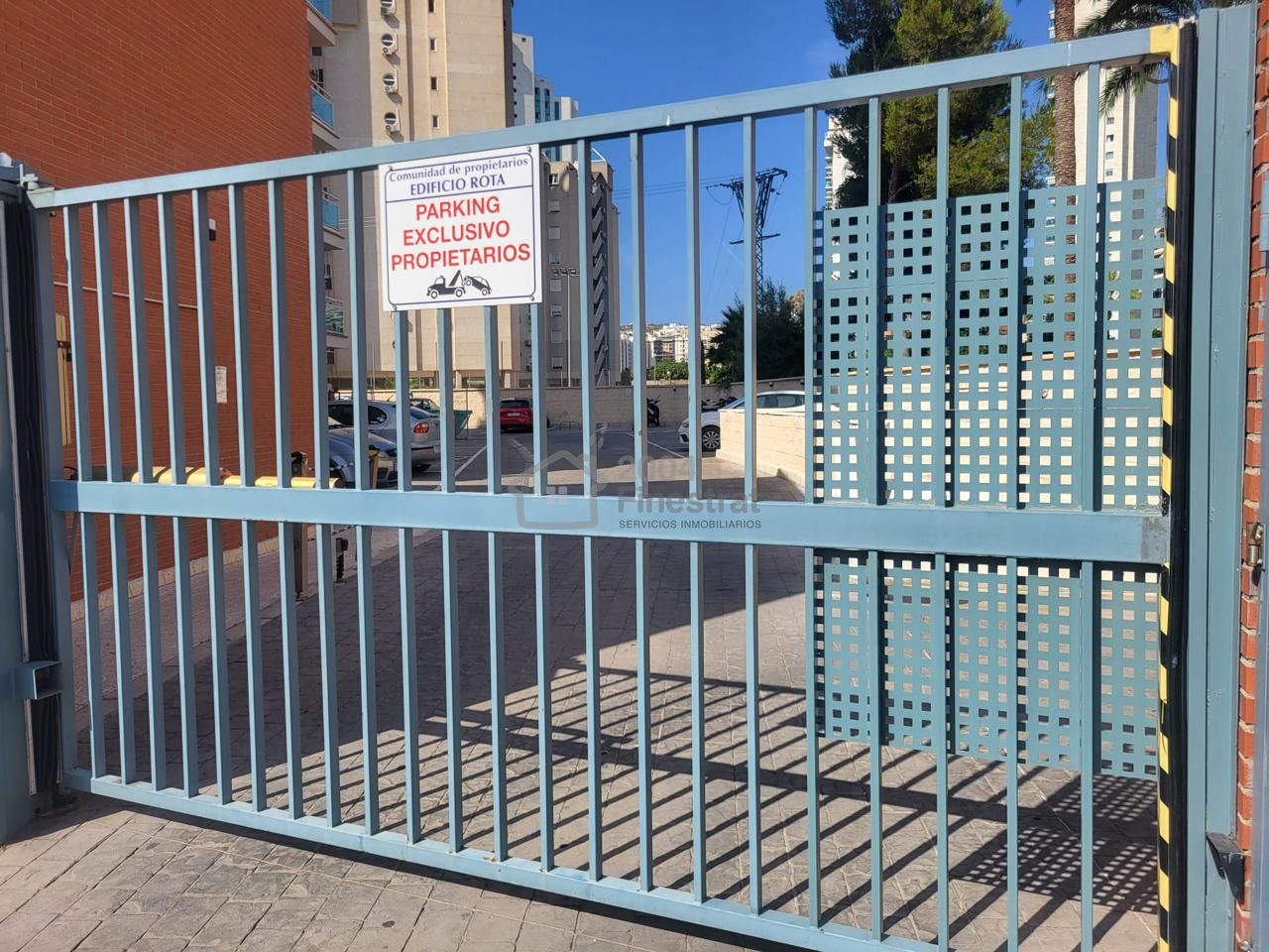 Plaza de parking en Avinguda de la Marina Baixa, Finestrat, Alicante de 10 m2