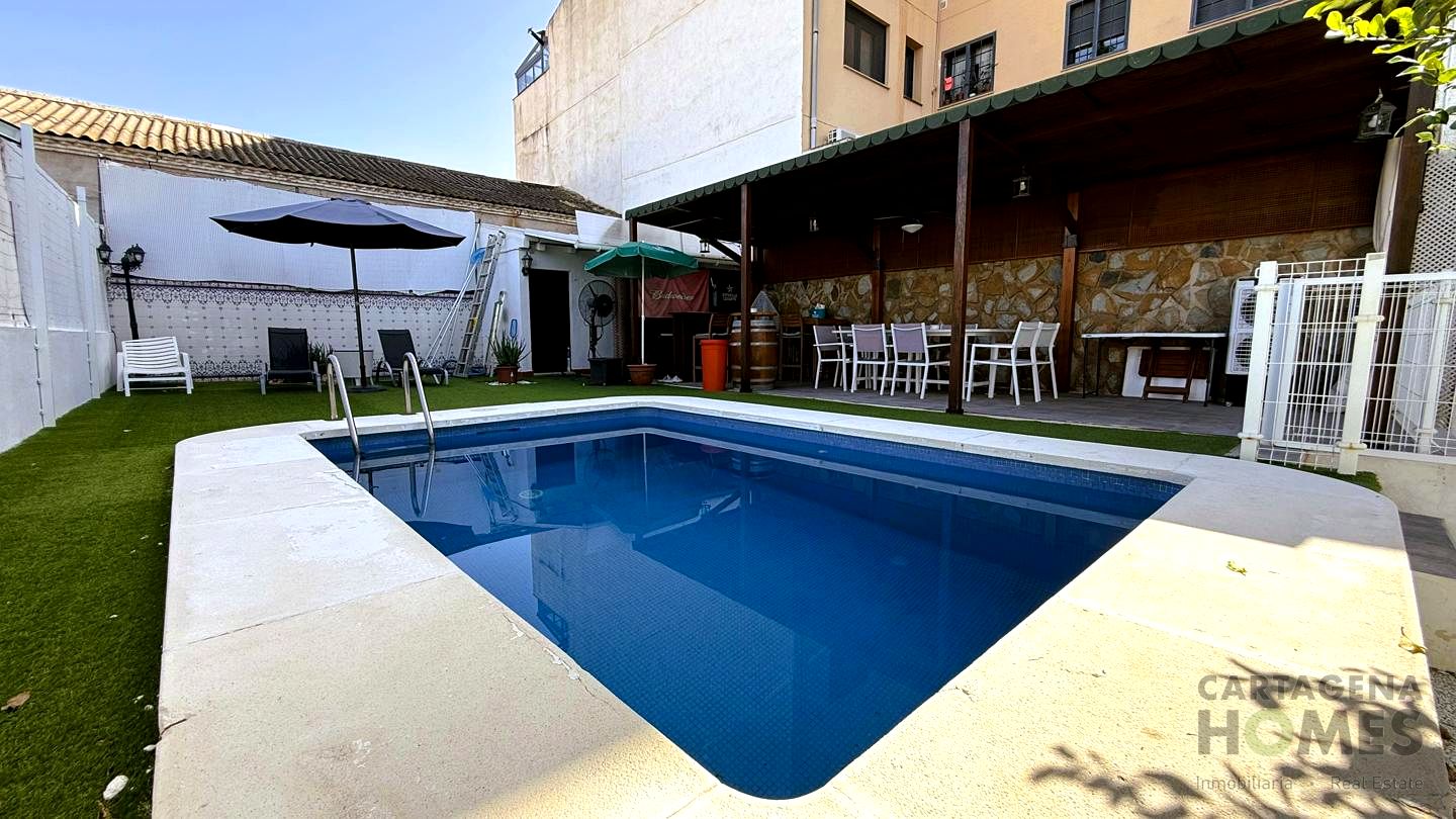 villas en murcia · la-alberca 330000€