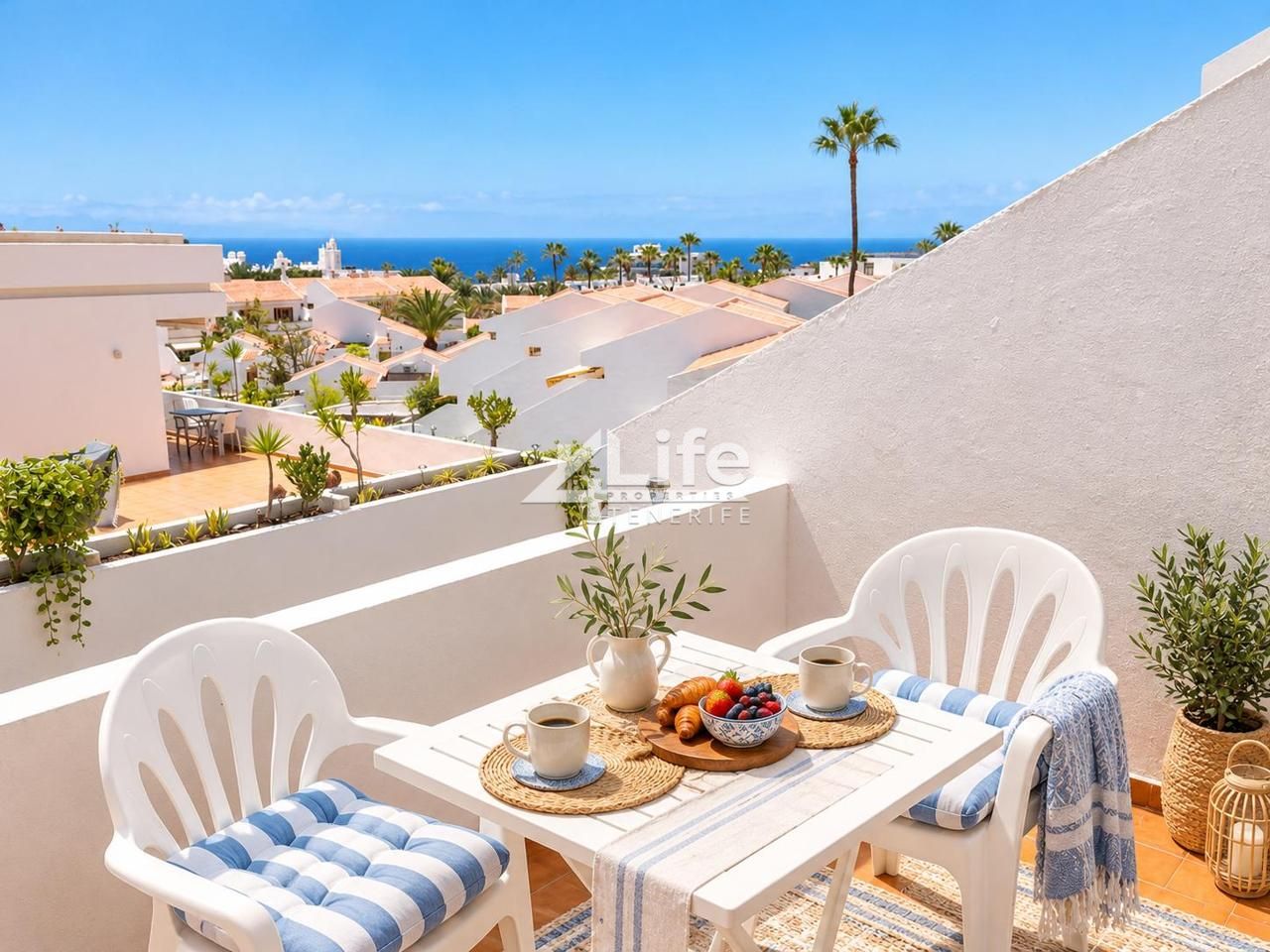 Piso en Avenida de los Pueblos, Costa Adeje, Adeje de 55 m2