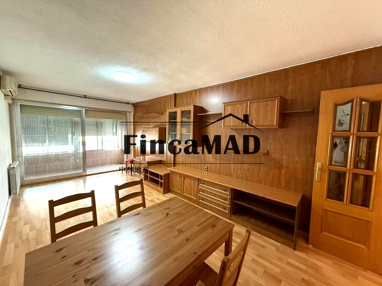 Piso en Parla, Madrid de 115 m2