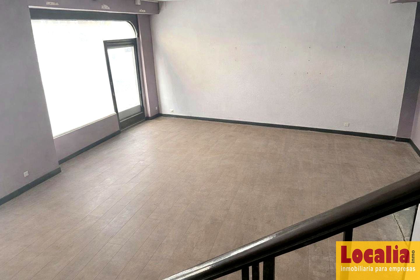 Local en Calle Carrera, Torrelavega, Cantabria de 76 m2