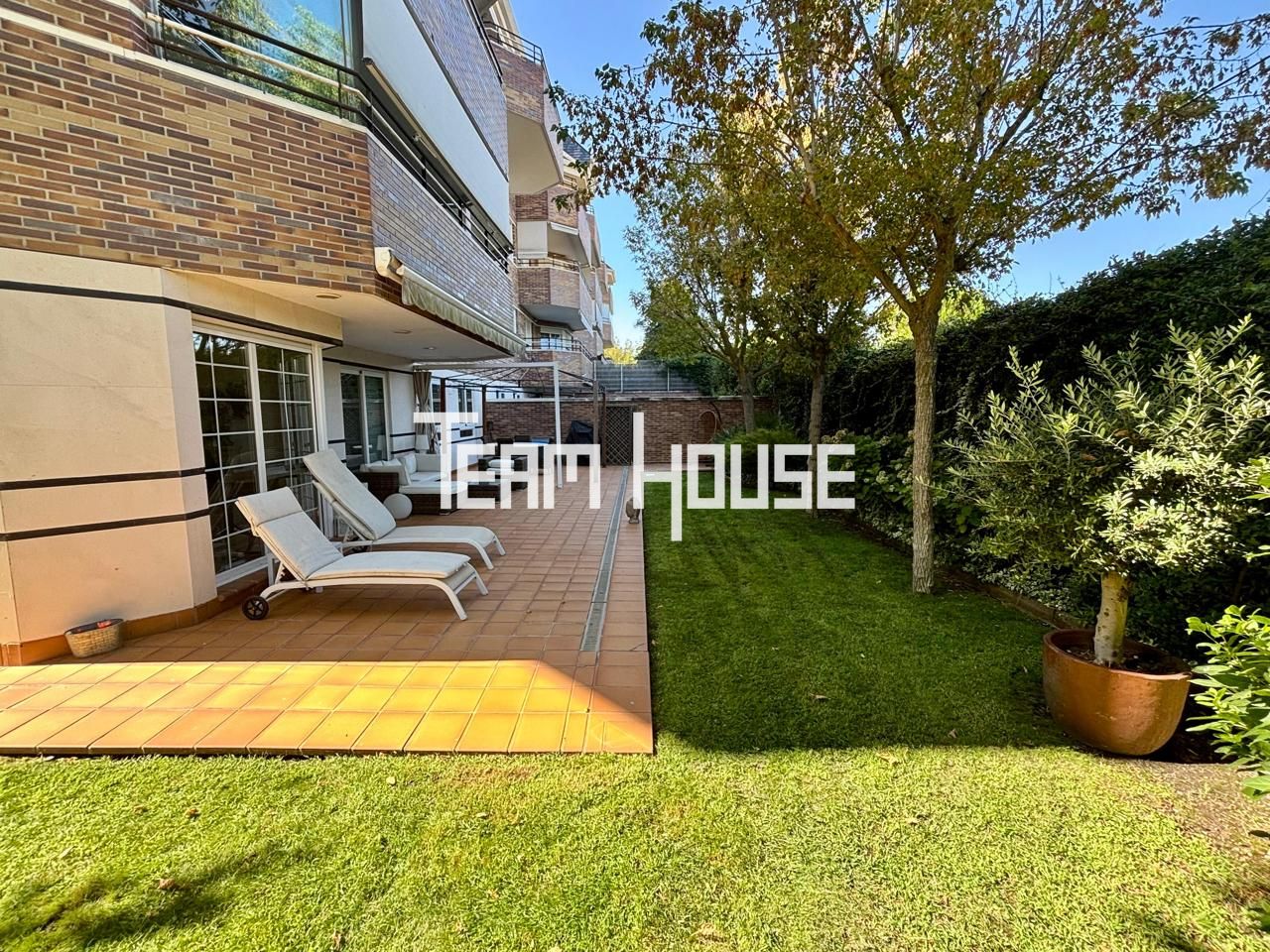 Piso en Calle Moreras, Majadahonda, Madrid de 169 m2