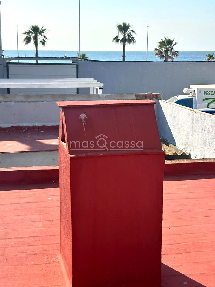 Casa / chalet en Calle Numancia, La Línea de la Concepción, Cádiz de 80 m2