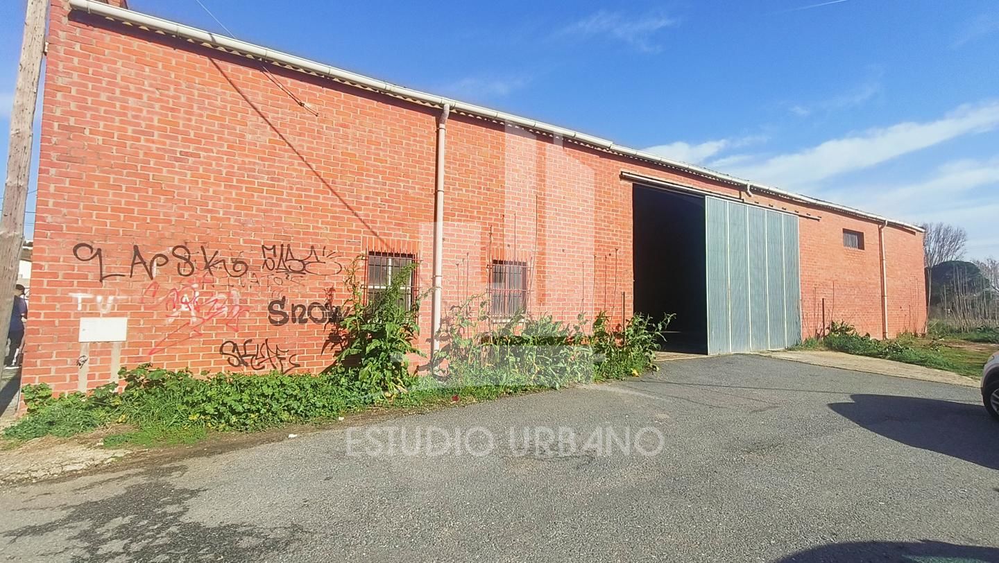 nave-industrial en cabrerizos · carretera-aldealengua-2-37193 375000€