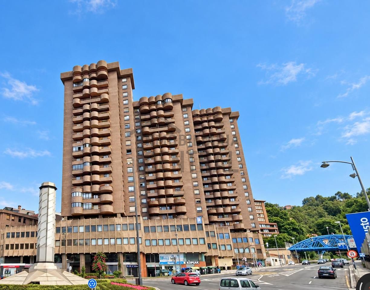 Plaza de parking en Ugasko Bidea, Bilbao, Bizkaia de 13 m2