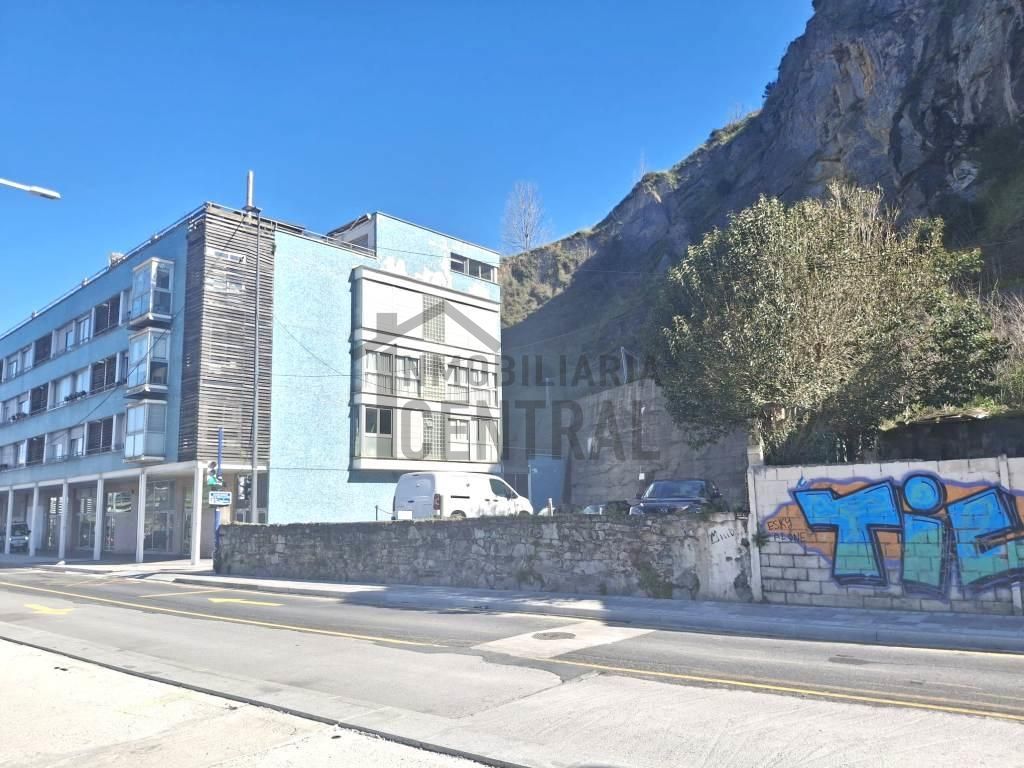 Plaza de parking en Ribera Ramon Sota y Llano Hiribidea, Lutxana-Enekuri, Bizkaia de 12 m2