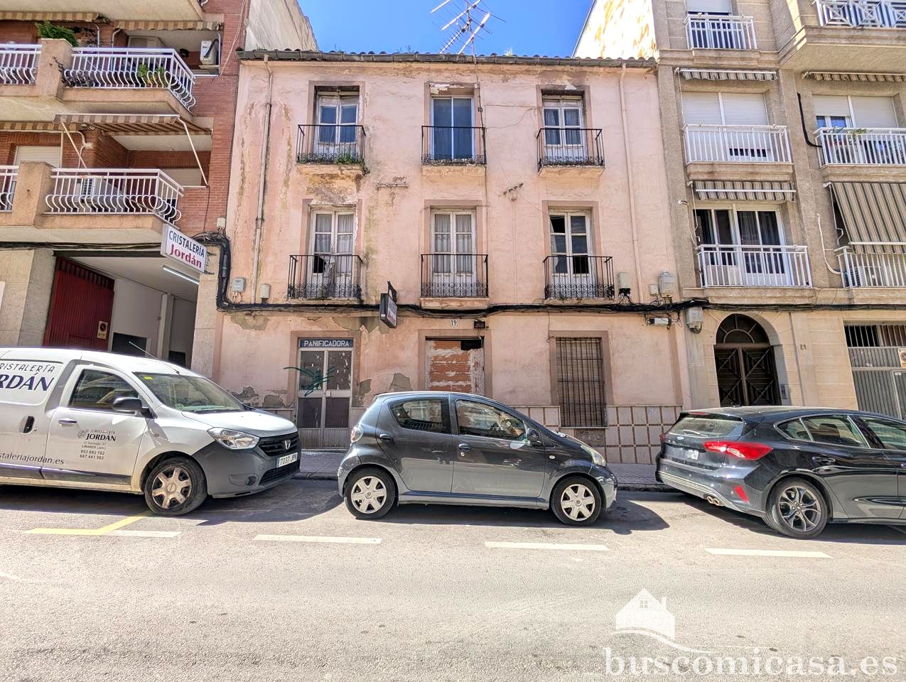 Casa / chalet en Calle Santiago, Linares, Jaén de 574 m2