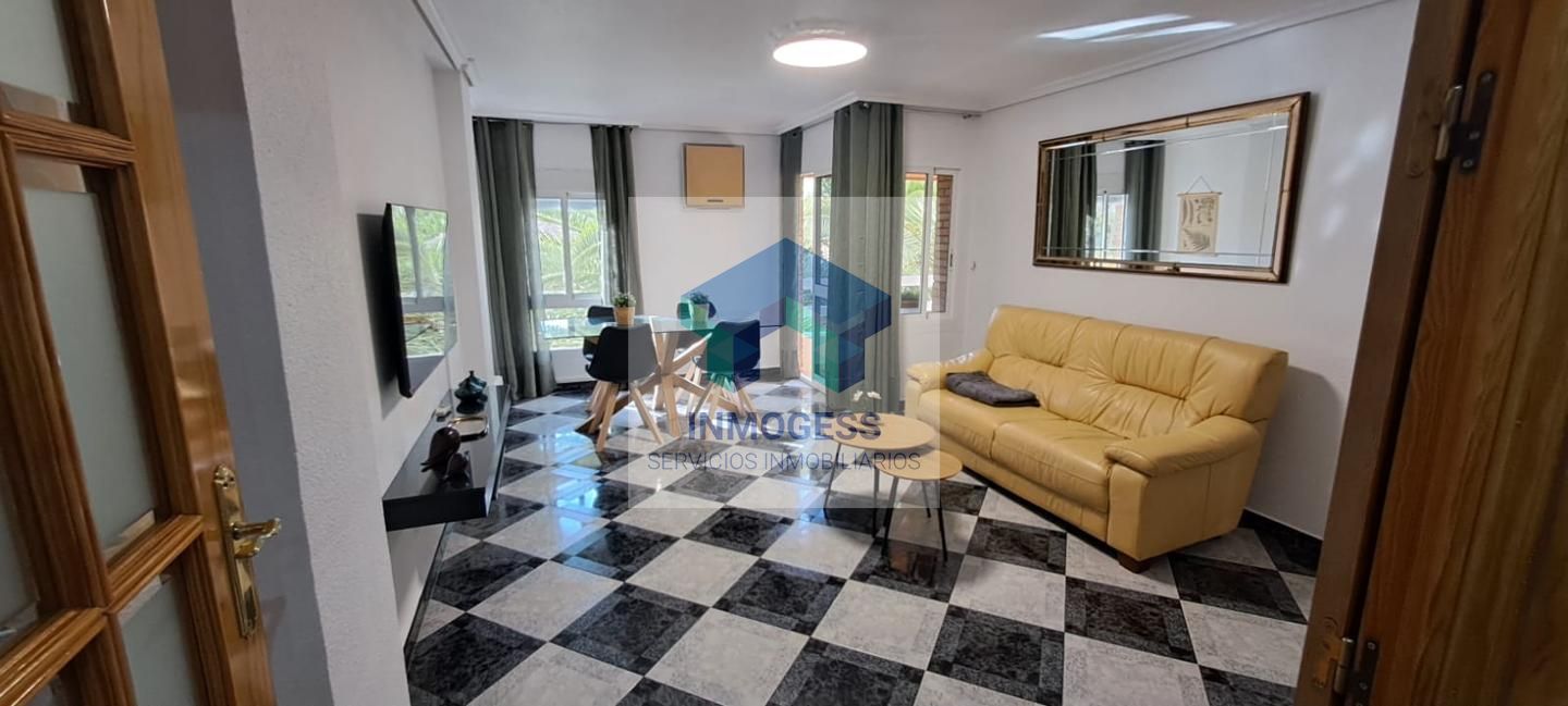 Piso en Avenida de Carlos III, Córdoba, Córdoba de 109 m2