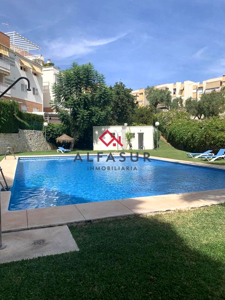 Piso en Calle Altabaca, Málaga, Málaga de 100 m2