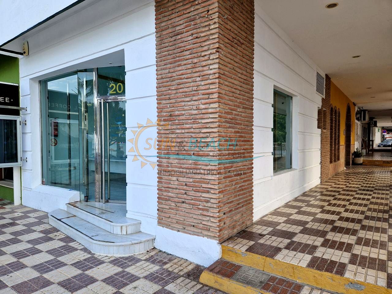 Local en Paseo Andrés Segovia, La Herradura, Granada de 49 m2