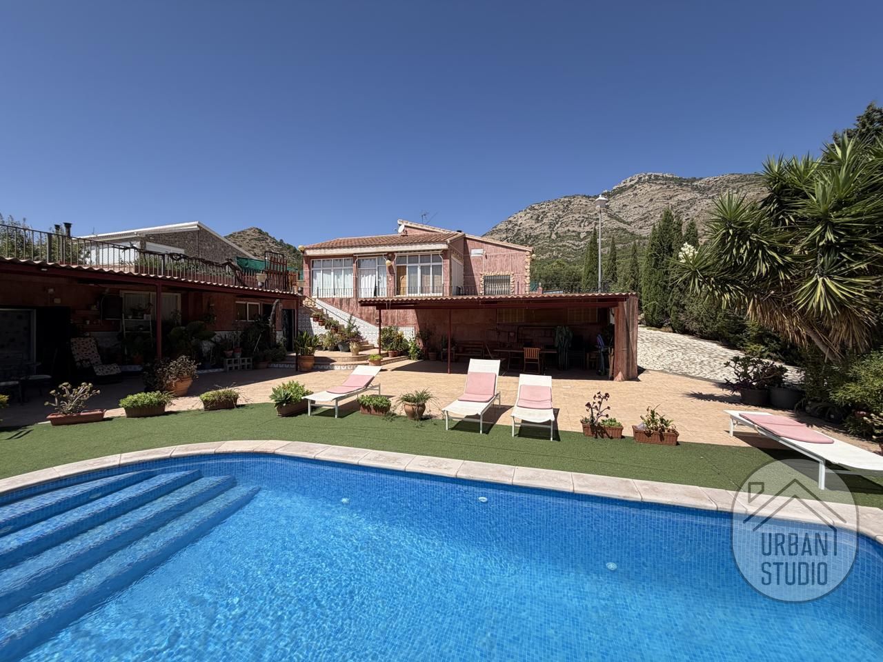 Casa / chalet en Urbanización El Aljibe, Tibi, Alicante de 273 m2
