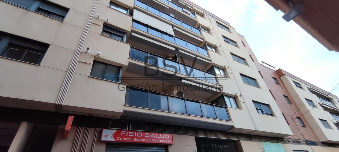 Piso en Carrer Cronista Cerveró 10, Riba-roja de Túria, Valencia de 149 m2