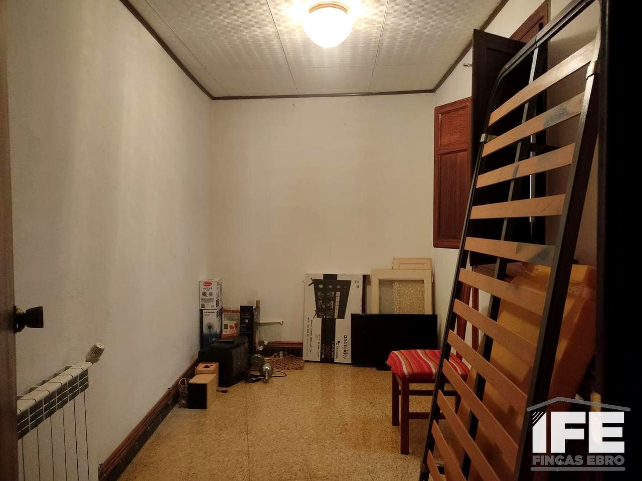 pisos en alagon ·  83000€