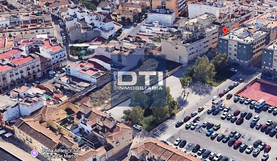 Terreno en Plaza Arahal 4, Dos Hermanas, Sevilla de 1619 m2
