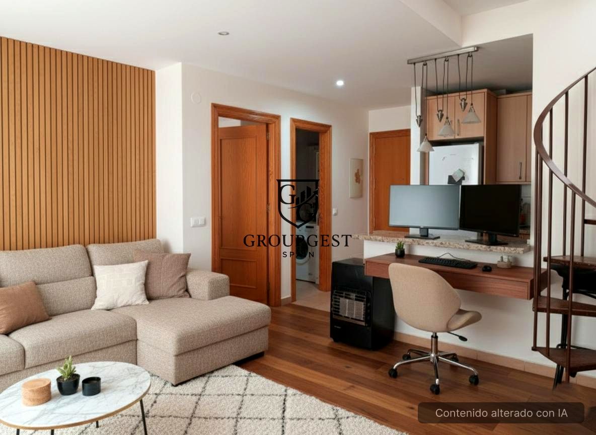 Piso en Calle Argamasilla de Alba, Málaga, Málaga de 50 m2