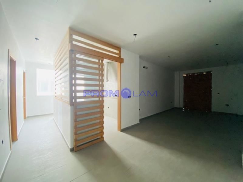 pisos en la-algaba · calle-juan-jose-geniz-reyes-41980 78000€