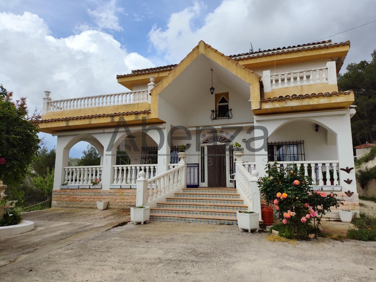 Casa / chalet en Alcoy, Alicante de 354 m2