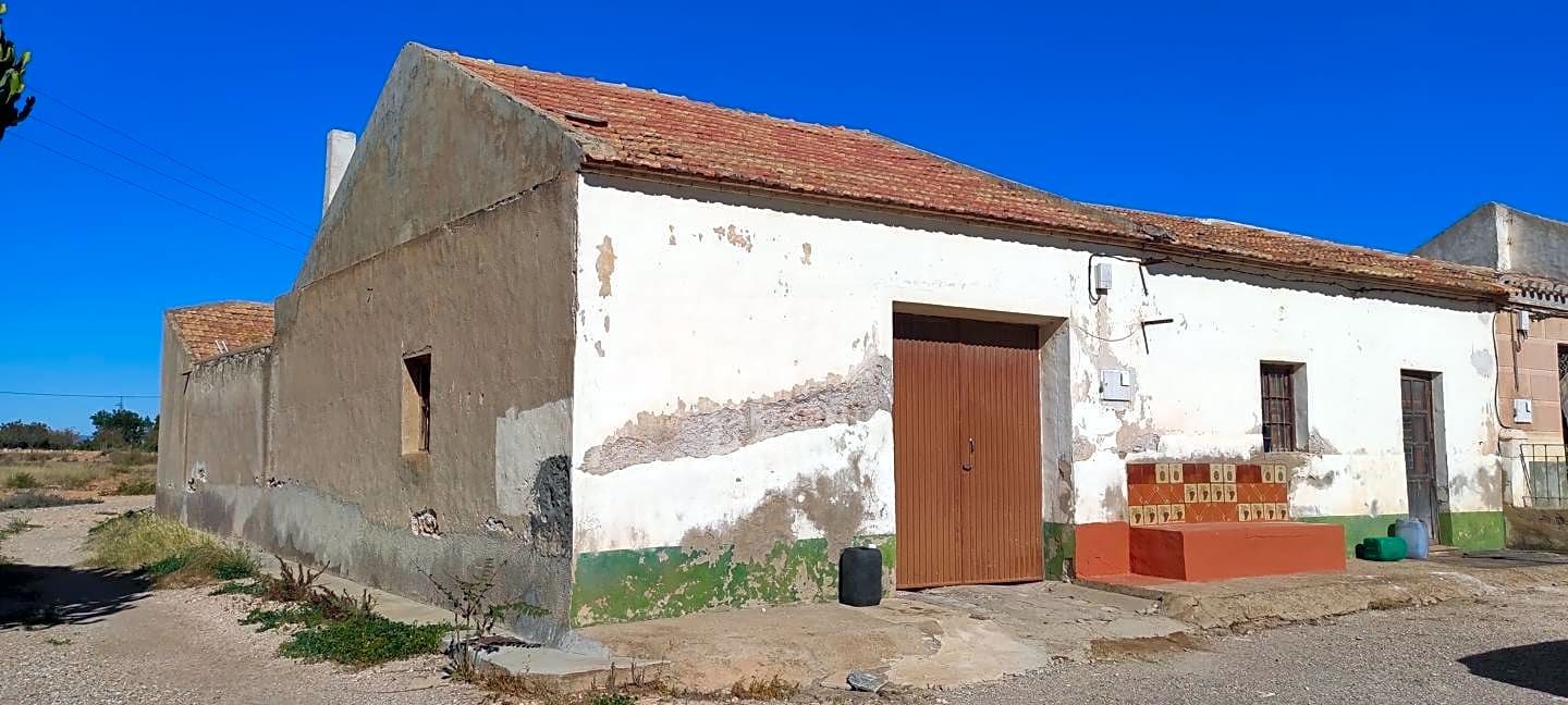 casas-de-pueblo en cartagena · calle-cartagena-30310 95000€