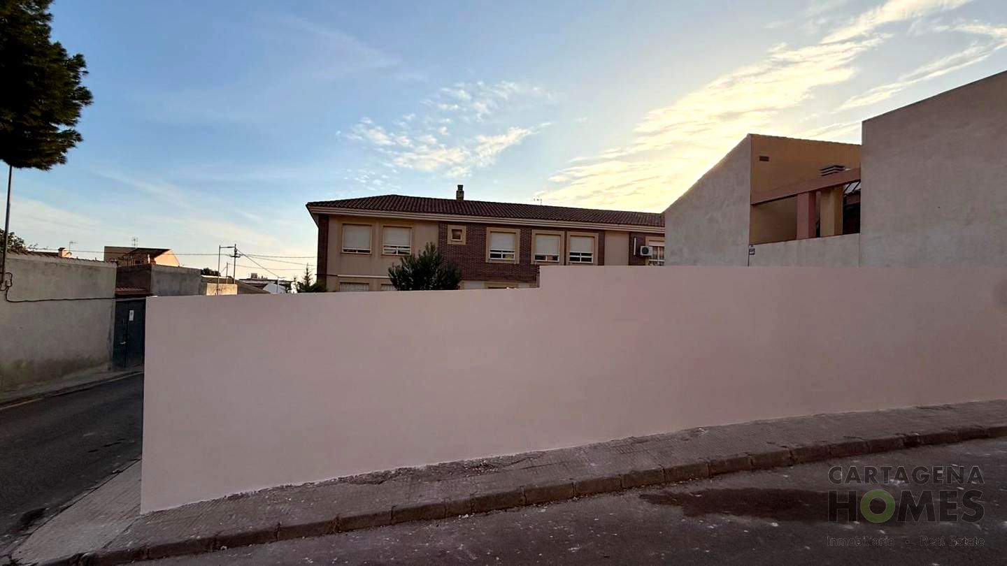 terrenos en portman · portman 60000€