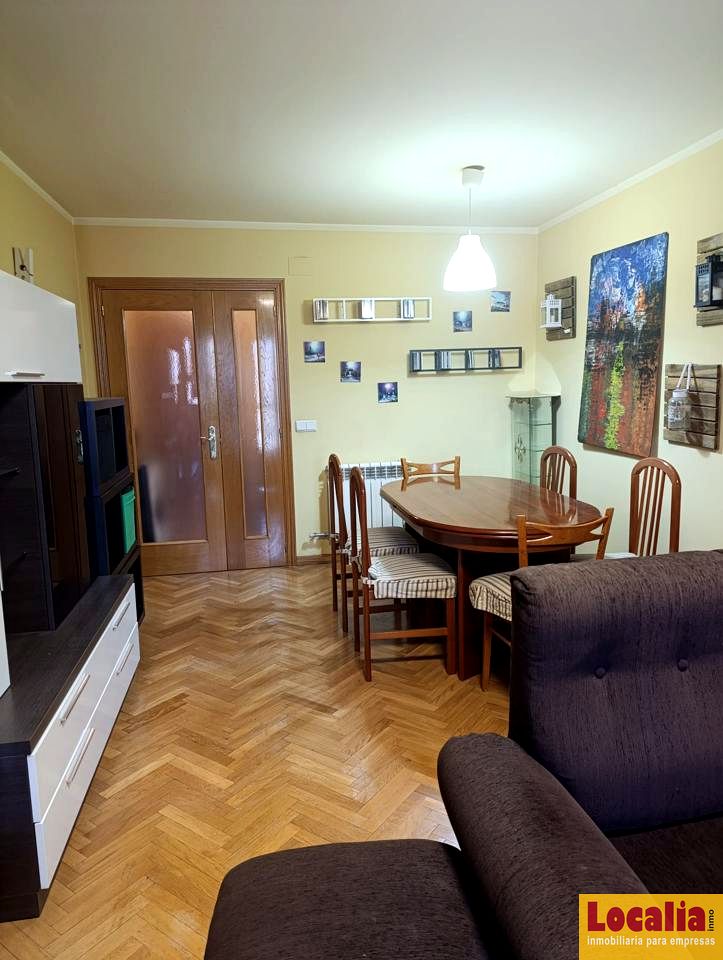 Piso en Calle Pedro Berruguete, Palencia, Palencia de 107 m2