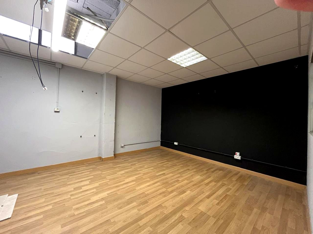 locales-comerciales en alagon ·  80000€