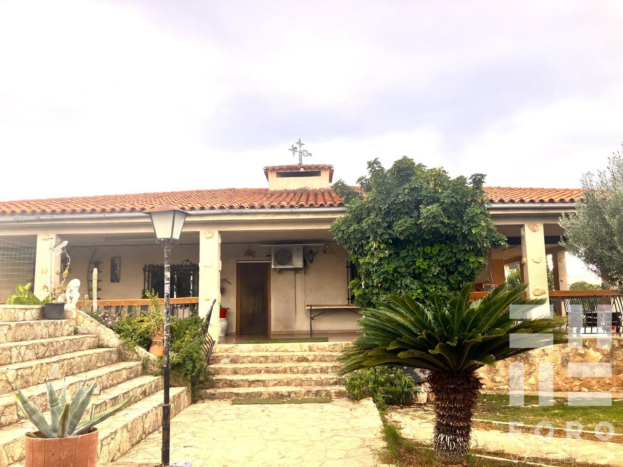 Casa / chalet en Calle Azuaje, Chiva, Valencia de 313 m2