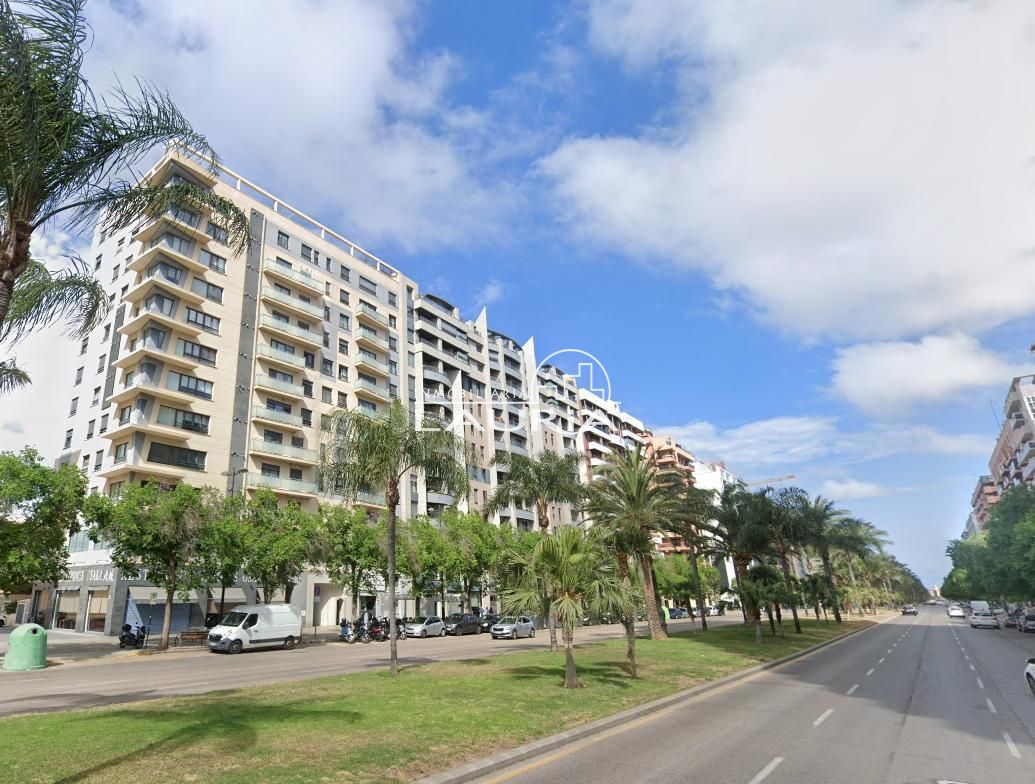 Plaza de parking en Avenida de Francia, Valencia, Valencia de 28 m2