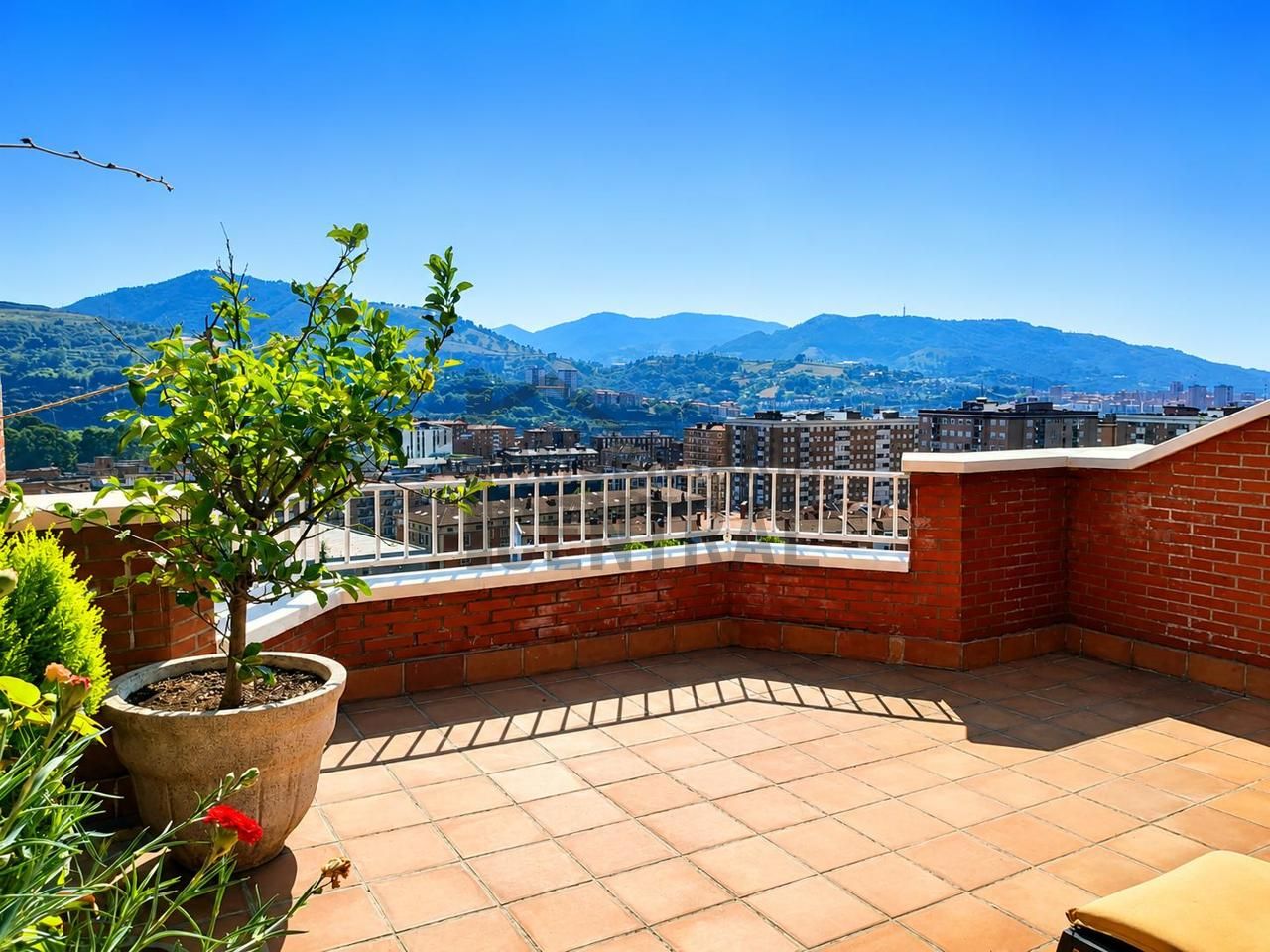 Casa / chalet en Miramar Bidea, Bilbao, Bizkaia de 257 m2