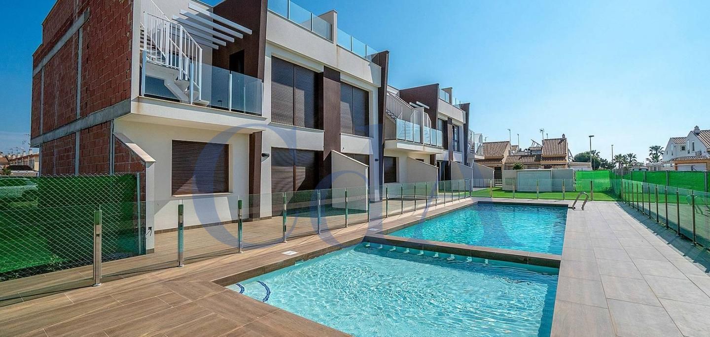 Bungalow in San Pedro del Pinatar, Murcia of 64 m2