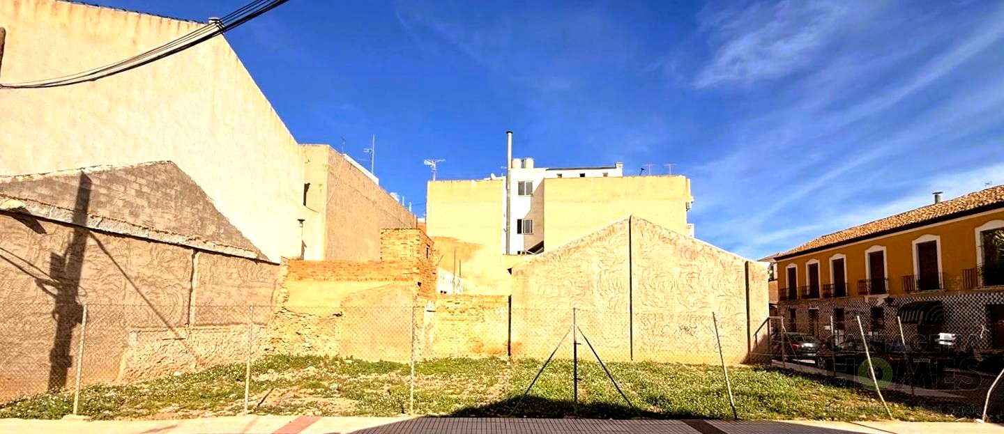 terrenos en los-alcazares · los-alacazares 99900€